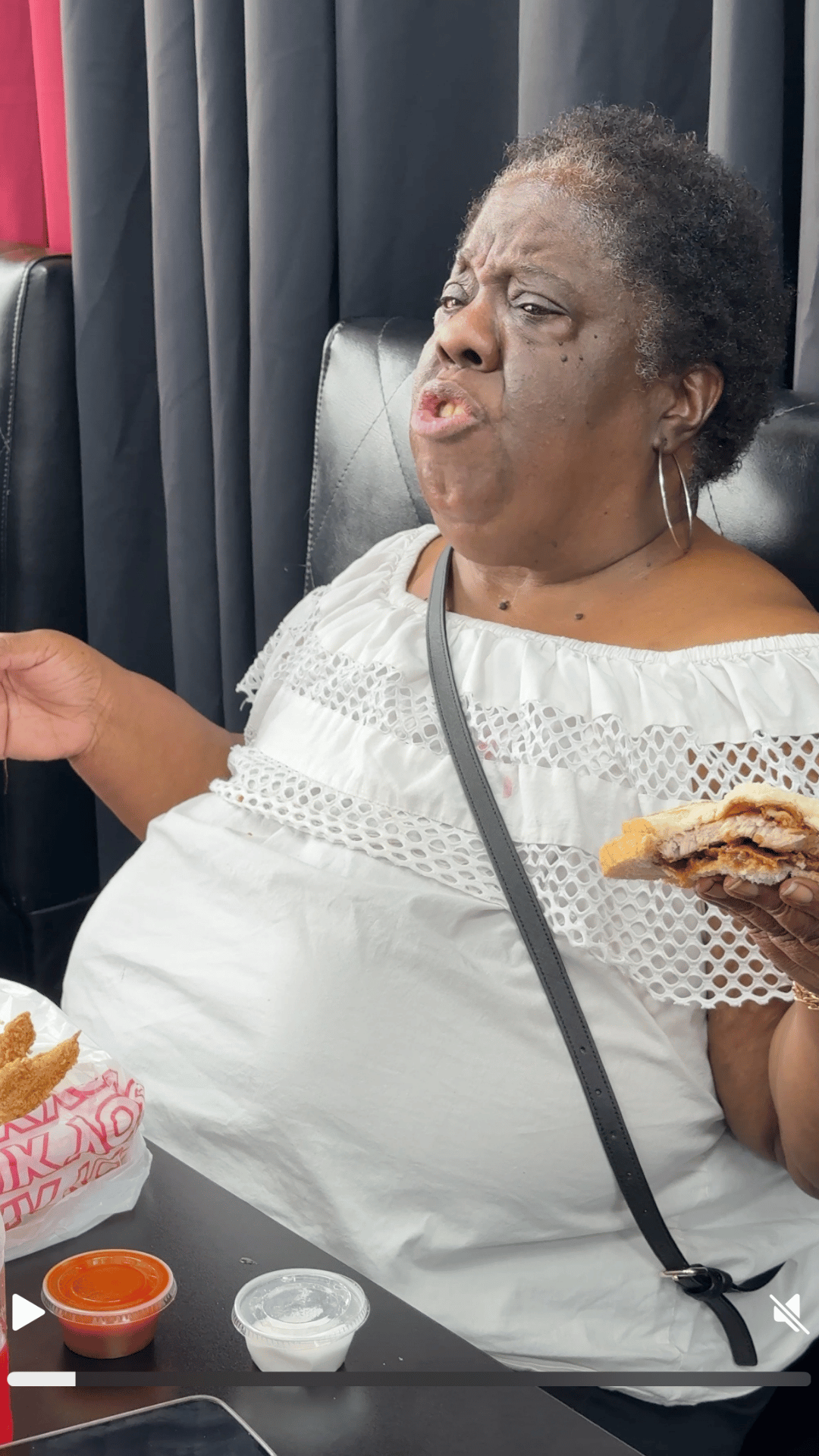 auntie-Debose- munches-manervas- 